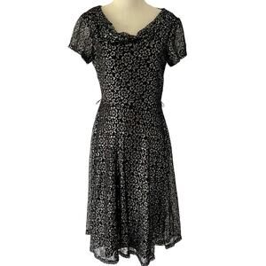 Gabby Skye Metallic Silver and Black Lace Dress Size 8